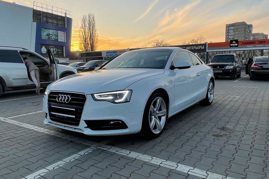 Продам Audi A5 2013 года в Одессе