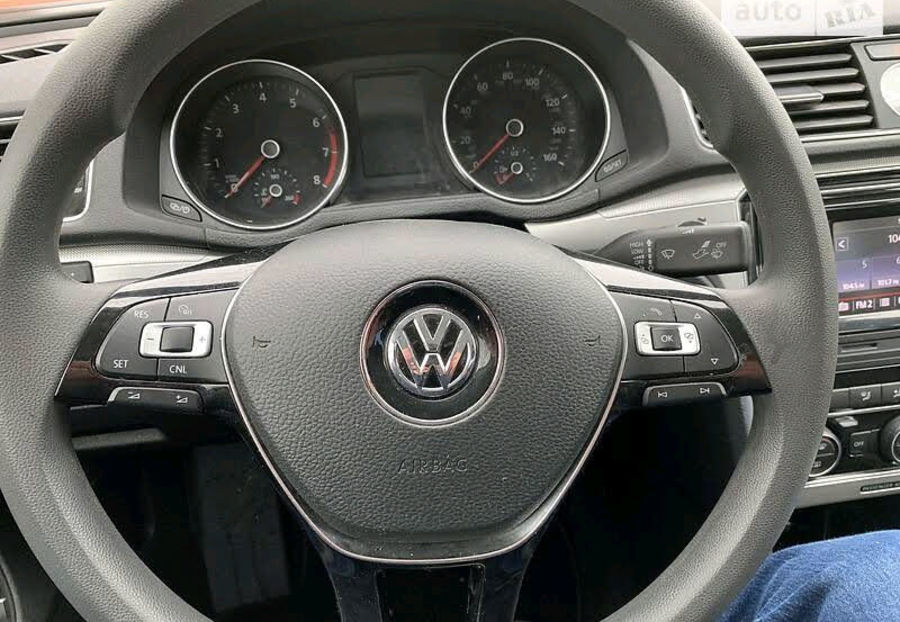 Продам Volkswagen Passat B8 2015 года в г. Кривой Рог, Днепропетровская область
