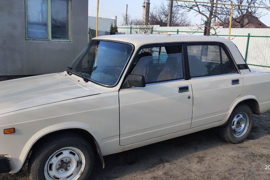 Продам ВАЗ 2105 1993 года в Харькове