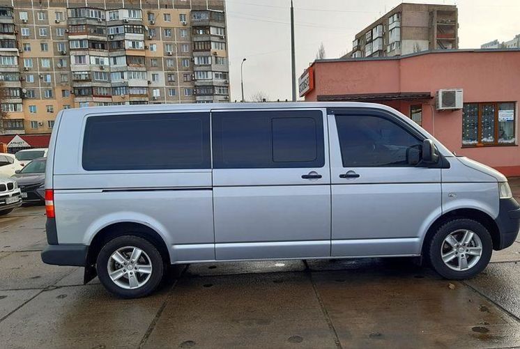 Продам Volkswagen T5 (Transporter) пасс. 2009 года в г. Славутич, Киевская область