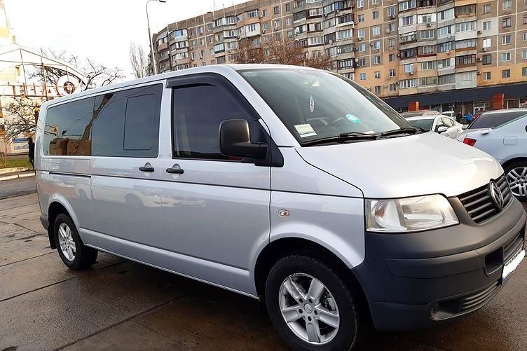 Продам Volkswagen T5 (Transporter) пасс. 2009 года в г. Славутич, Киевская область