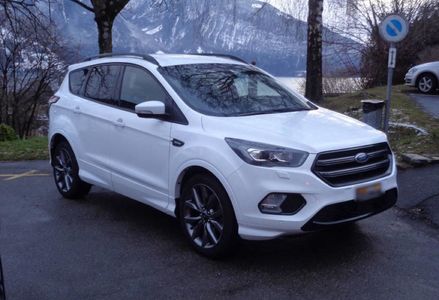 Продам Ford Kuga 2019 года в Киеве