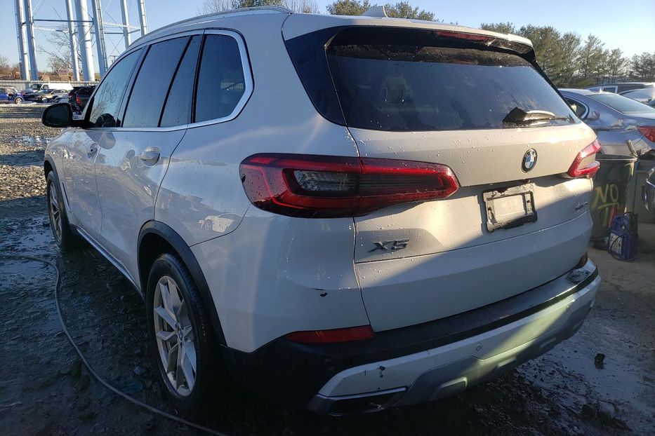 Продам BMW X5 2019 года в Киеве