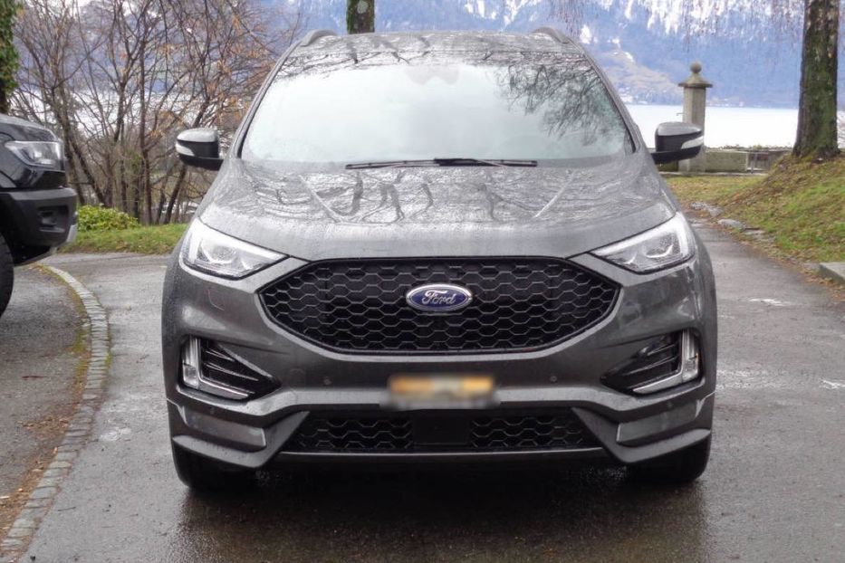 Продам Ford Edge 2019 года в Киеве