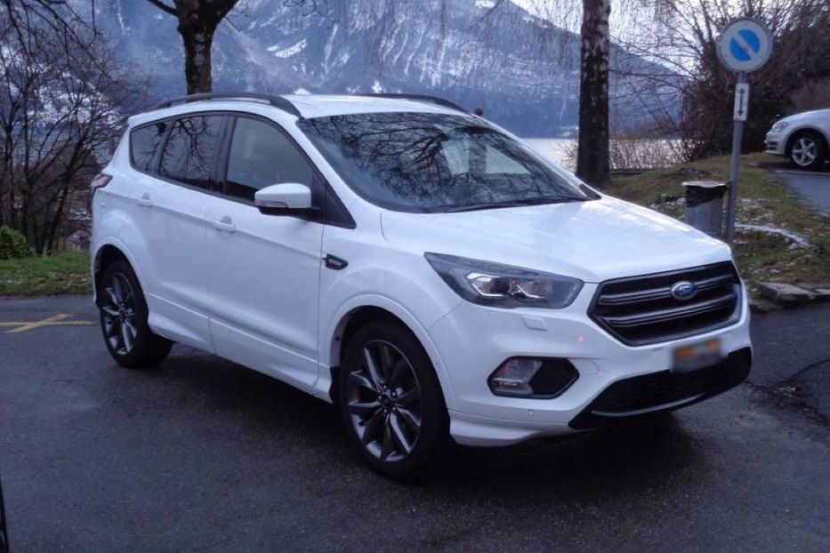 Продам Ford Kuga 2019 года в Киеве