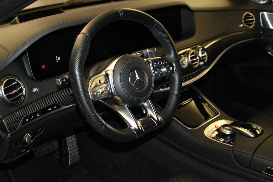 Продам Mercedes-Benz S 63 AMG 2019 года в Киеве