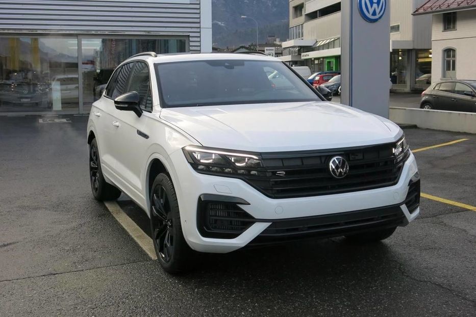 Продам Volkswagen Touareg 2020 года в Киеве