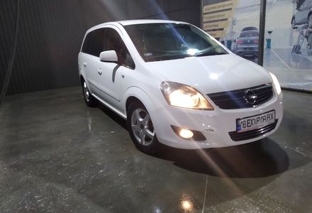 Продам Opel Zafira 2011 года в г. Вижница, Черновицкая область