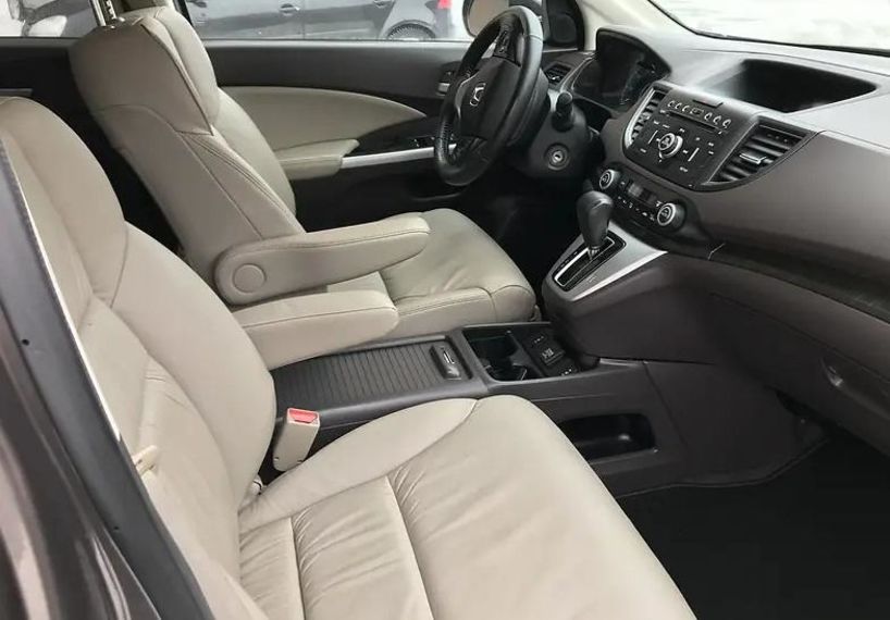 Продам Honda CR-V EX-L 2013 года в Киеве