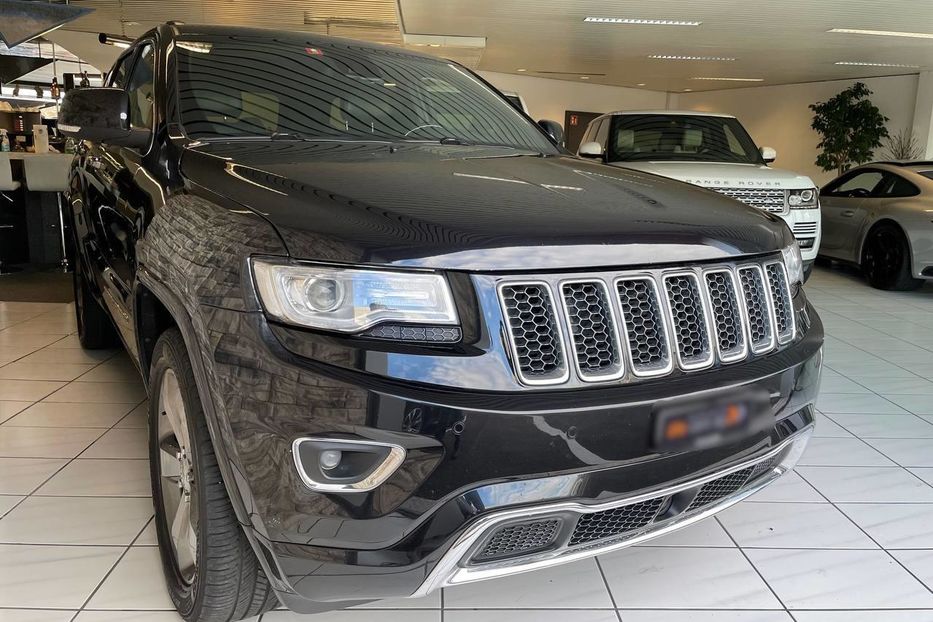 Продам Jeep Grand Cherokee 2017 года в Киеве