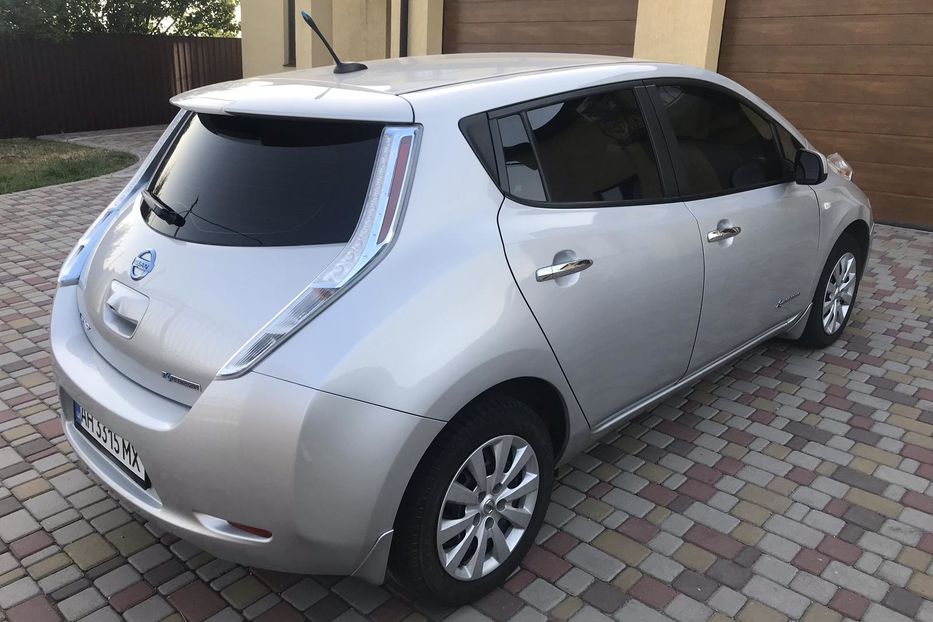 Продам Nissan Leaf 2013 года в г. Мариуполь, Донецкая область