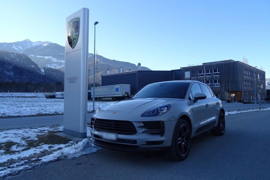 Продам Porsche Macan 2020 года в Киеве