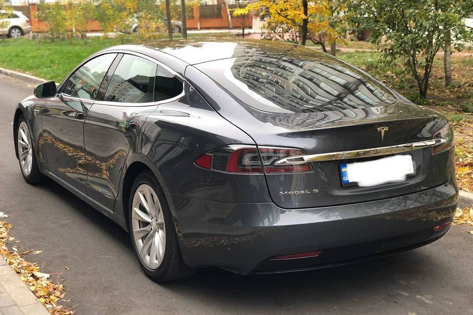 Продам Tesla Model S 75 2016 года в Киеве