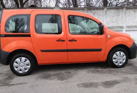 Продам Renault Kangoo пасс. 2010 года в Киеве