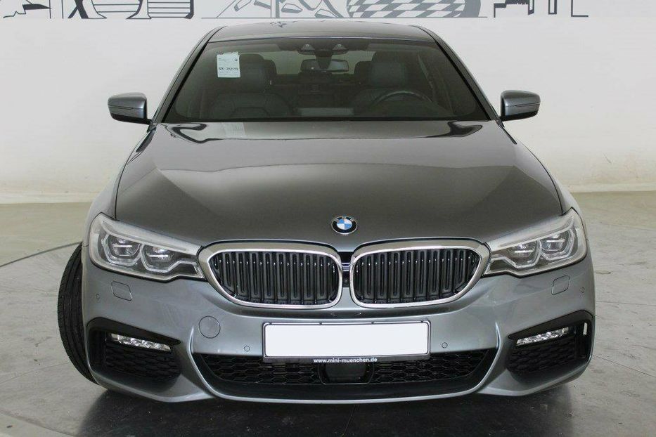 Продам BMW 540 d xDrive 2018 года в Киеве