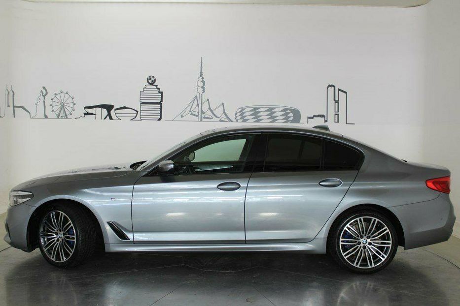 Продам BMW 540 d xDrive 2018 года в Киеве