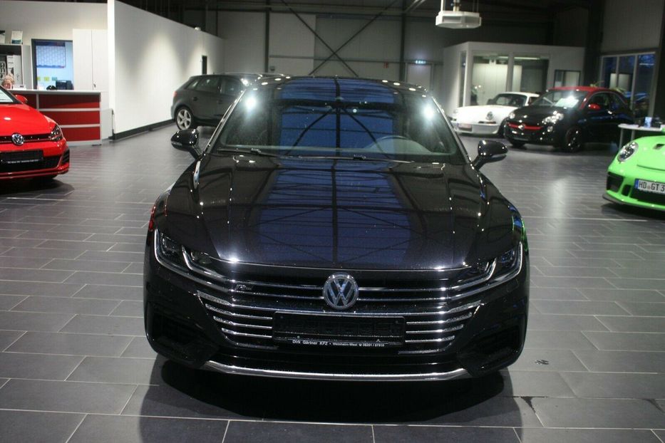 Продам Volkswagen Arteon R Line 2018 года в Киеве