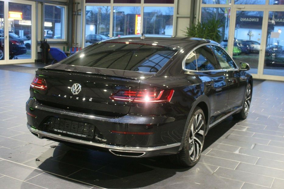 Продам Volkswagen Arteon R Line 2018 года в Киеве