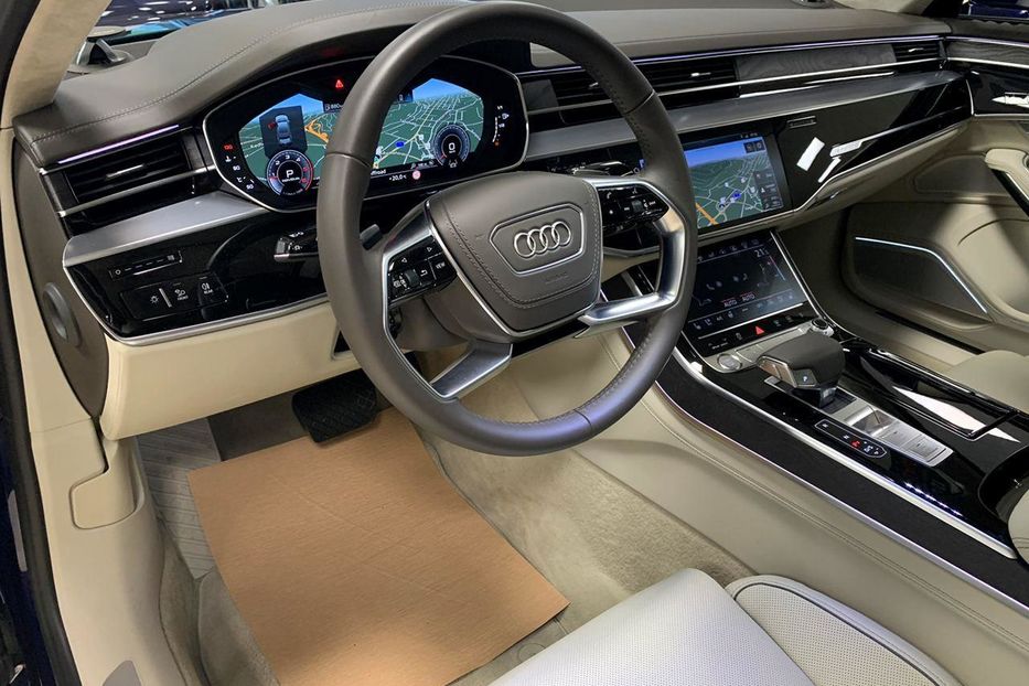 Продам Audi A8 2019 года в Киеве