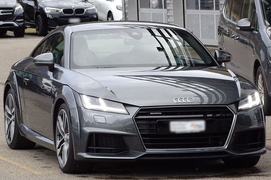 Продам Audi TT 2018 года в Киеве