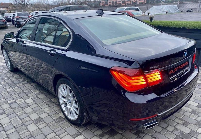 Продам BMW 740 Xdrive INDIVIDUAL 2013 года в Киеве