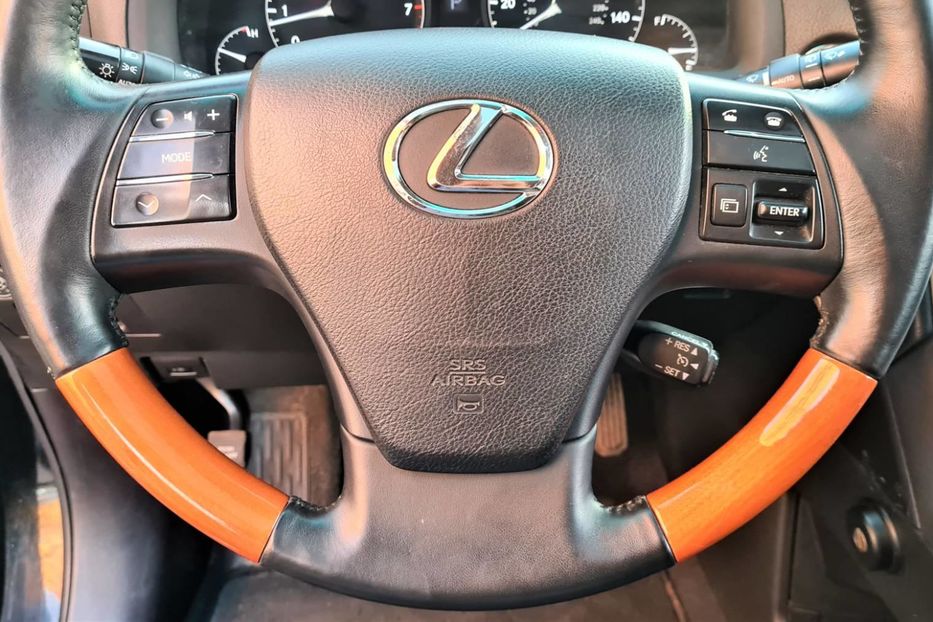 Продам Lexus RX 350 2010 года в Киеве