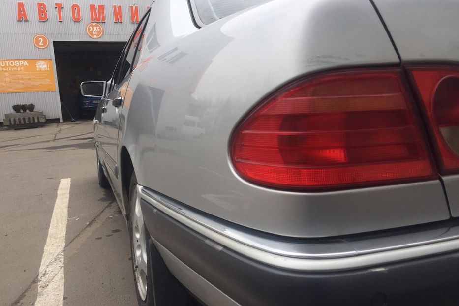 Продам Mercedes-Benz E-Class Elegans 1997 года в Днепре