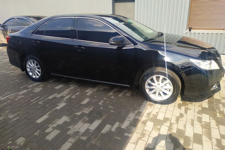 Продам Toyota Camry 50 2013 года в Харькове