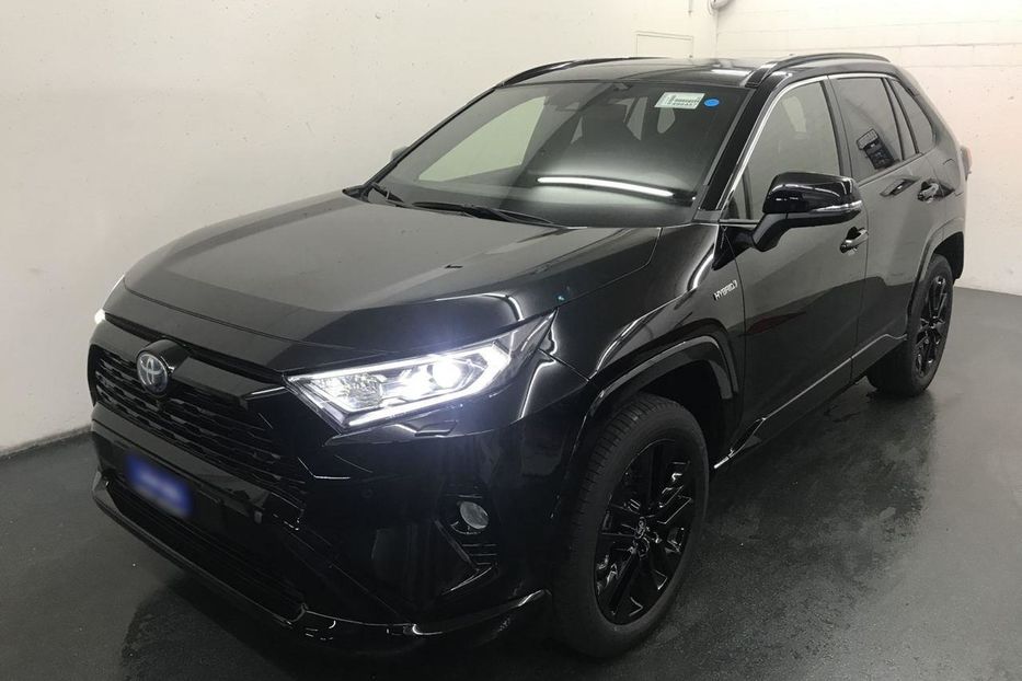 Продам Toyota Rav 4 2020 года в Киеве