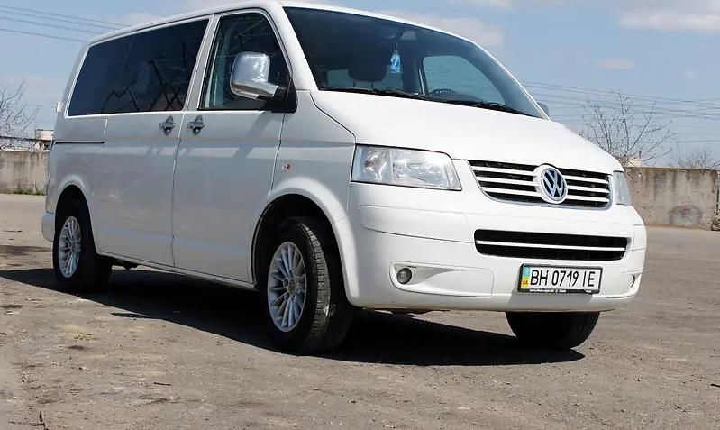 Продам Volkswagen T5 (Transporter) пасс. 2008 года в г. Новоград-Волынский, Житомирская область