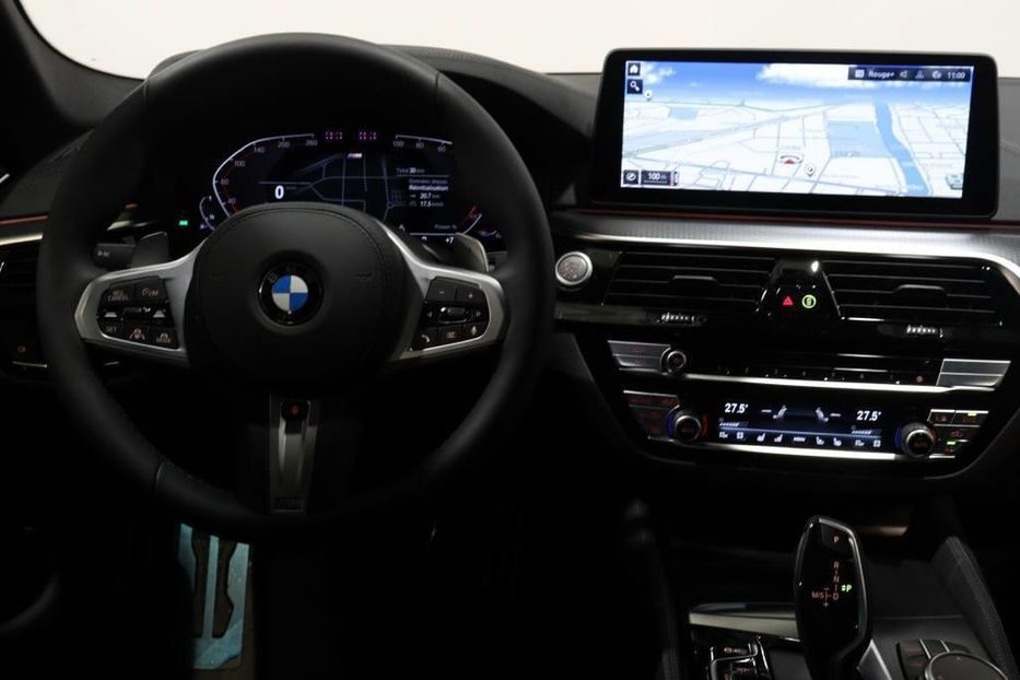 Продам BMW 540 i 2021 года в Киеве