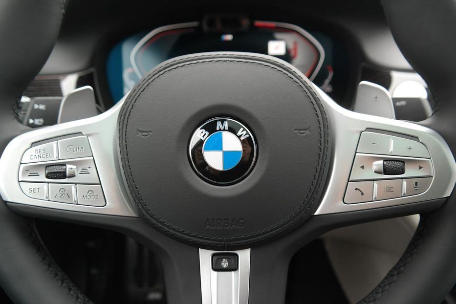Продам BMW 750 D 2020 года в Киеве