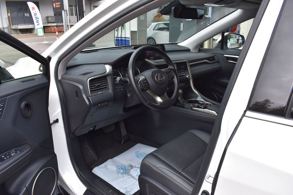 Продам Lexus RX 450 Н 2019 года в Киеве