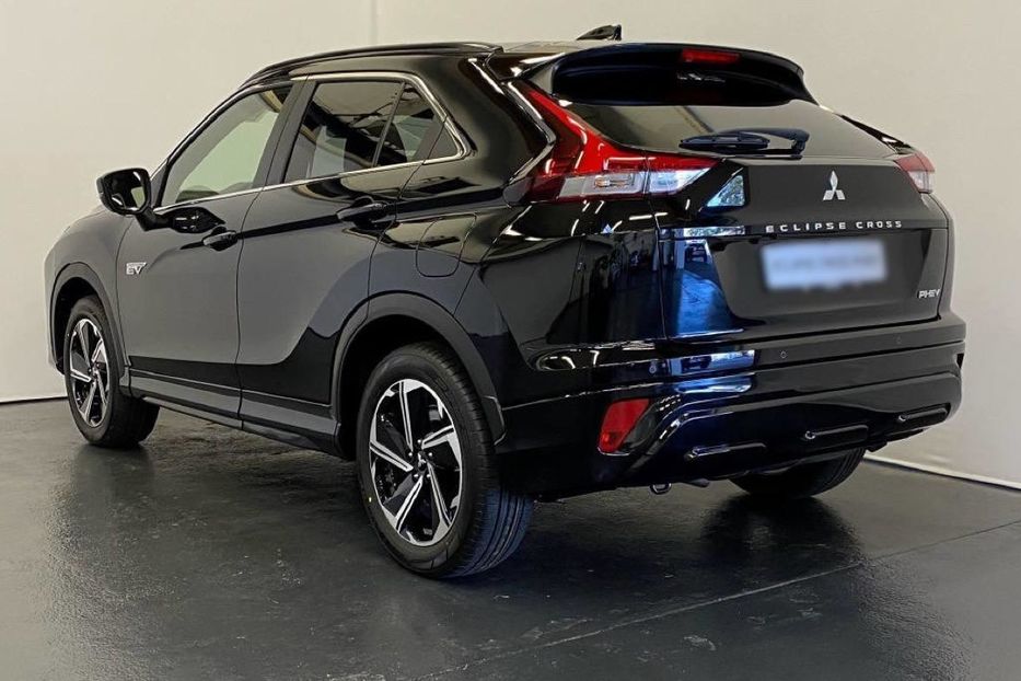 Продам Mitsubishi Eclipse Cross 2021 года в Киеве