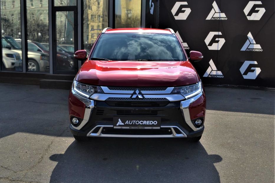 Продам Mitsubishi Outlander 2018 года в Киеве