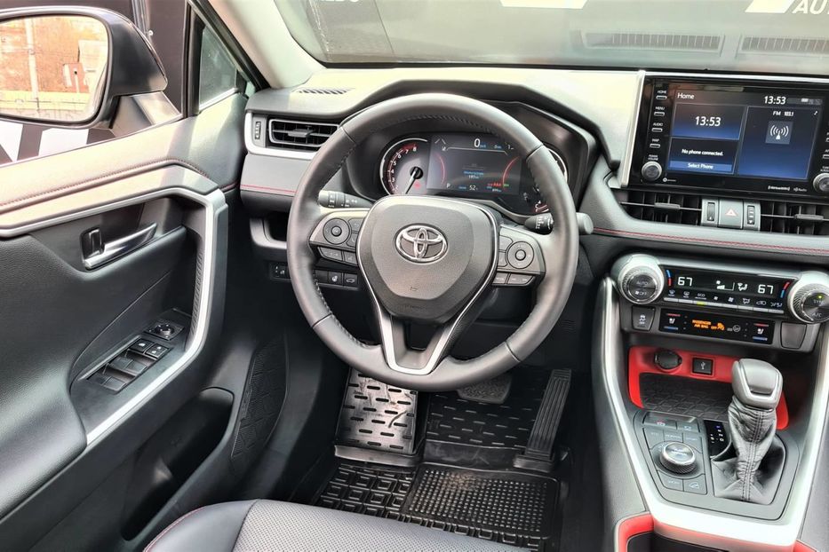 Продам Toyota Rav 4 TDR 2019 года в Киеве