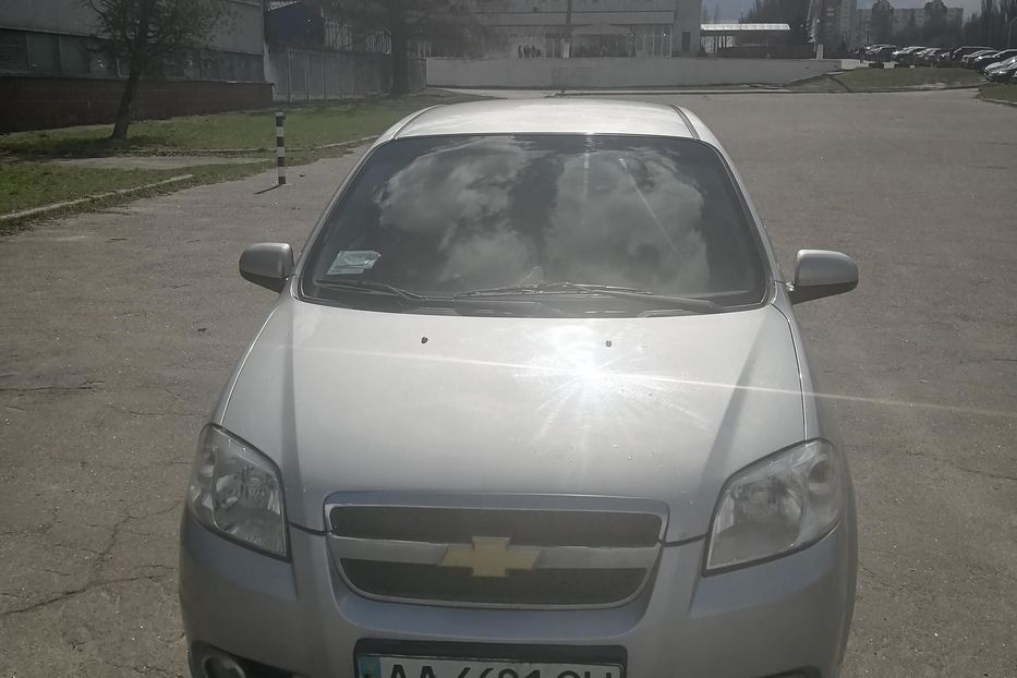 Продам Chevrolet Aveo LS 2010 года в Киеве