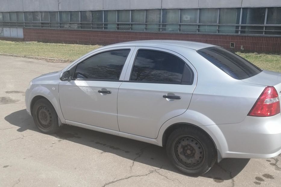 Продам Chevrolet Aveo LS 2010 года в Киеве