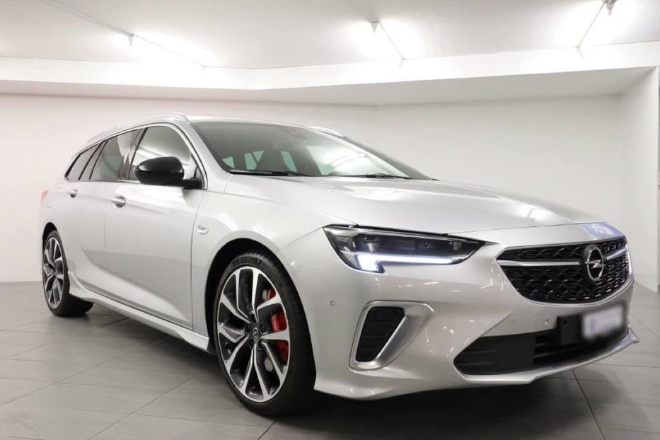 Продам Opel Insignia Sports tourer 2020 года в Киеве