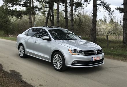 Продам Volkswagen Jetta 2015 года в Киеве