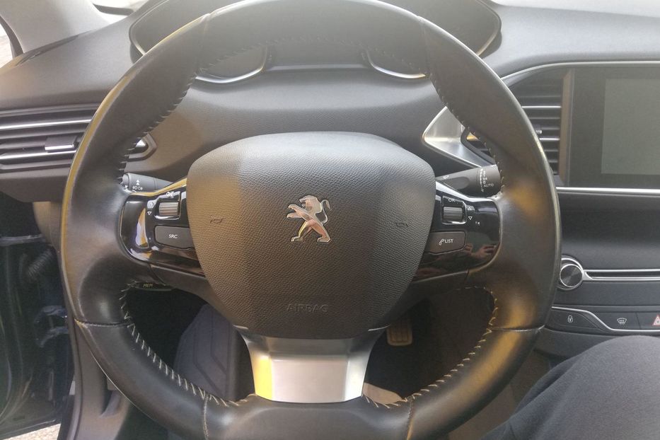 Продам Peugeot 308 2015 года в г. Мелитополь, Запорожская область