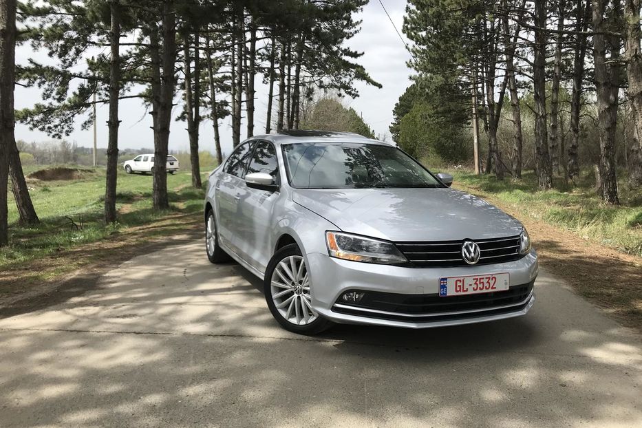 Продам Volkswagen Jetta 2015 года в Киеве