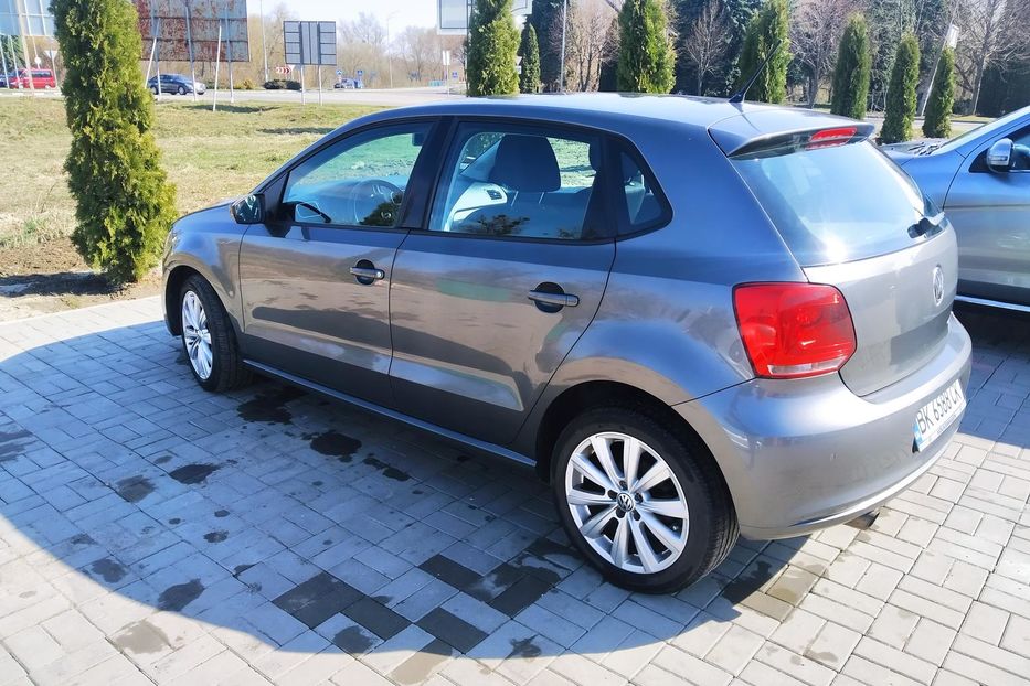 Продам Volkswagen Polo Mk5 2009 года в г. Дубно, Ровенская область