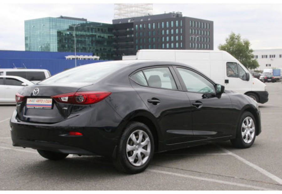 Продам Mazda 3 2015 года в Киеве