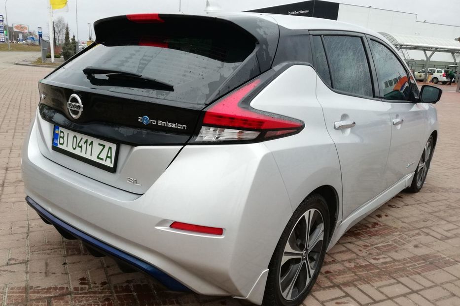 Продам Nissan Leaf SL 2018 года в Полтаве