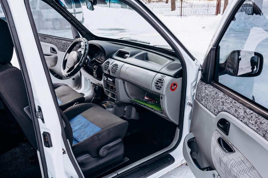 Продам Renault Kangoo пасс. 2005 года в г. Маневичи, Волынская область