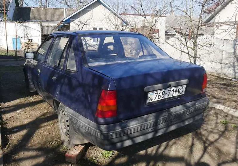 Продам Opel Kadett 1987 года в г. Заставна, Черновицкая область