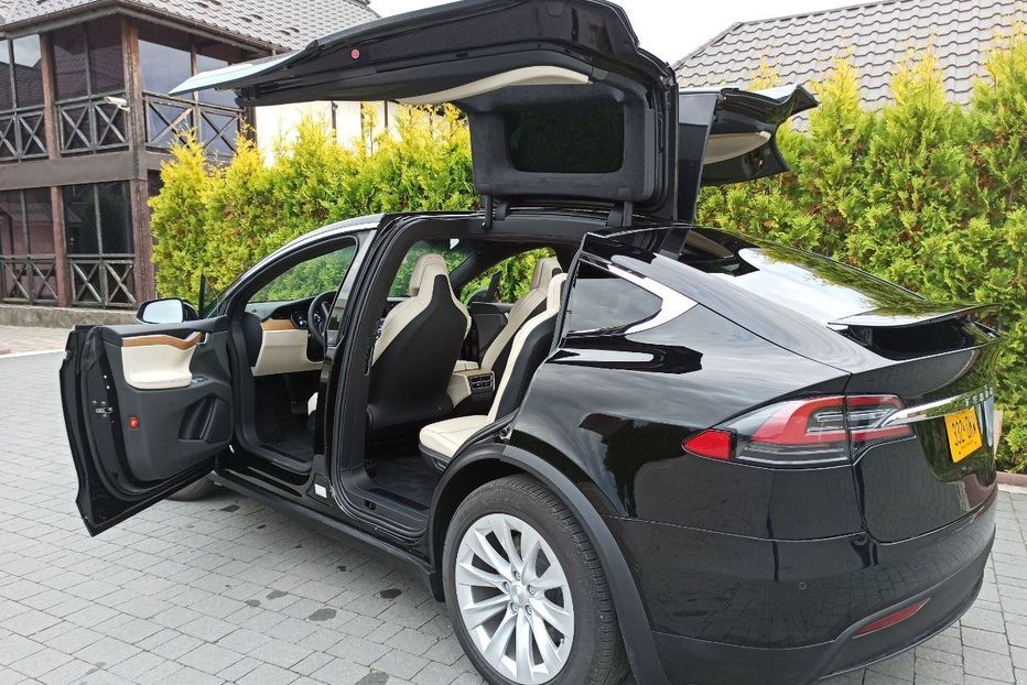 Продам Tesla Model X 100D 2019 года в г. Стрый, Львовская область