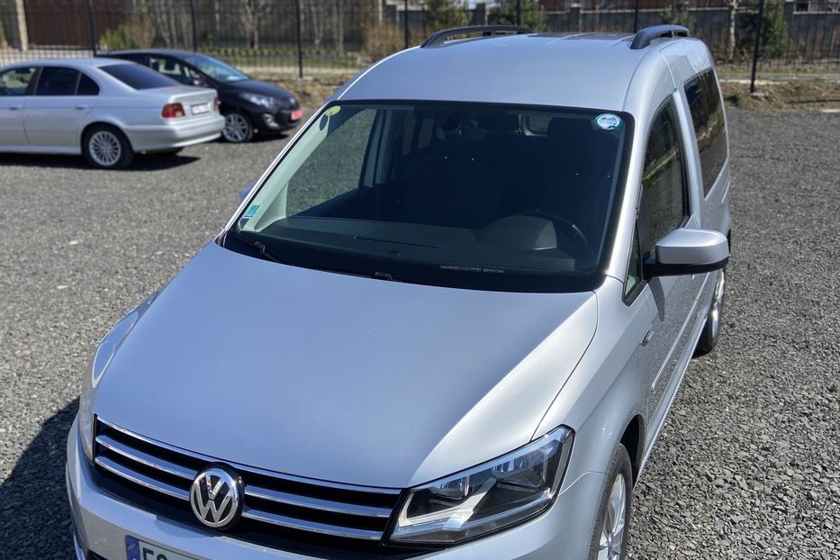 Продам Volkswagen Caddy пасс. 2017 года в Киеве