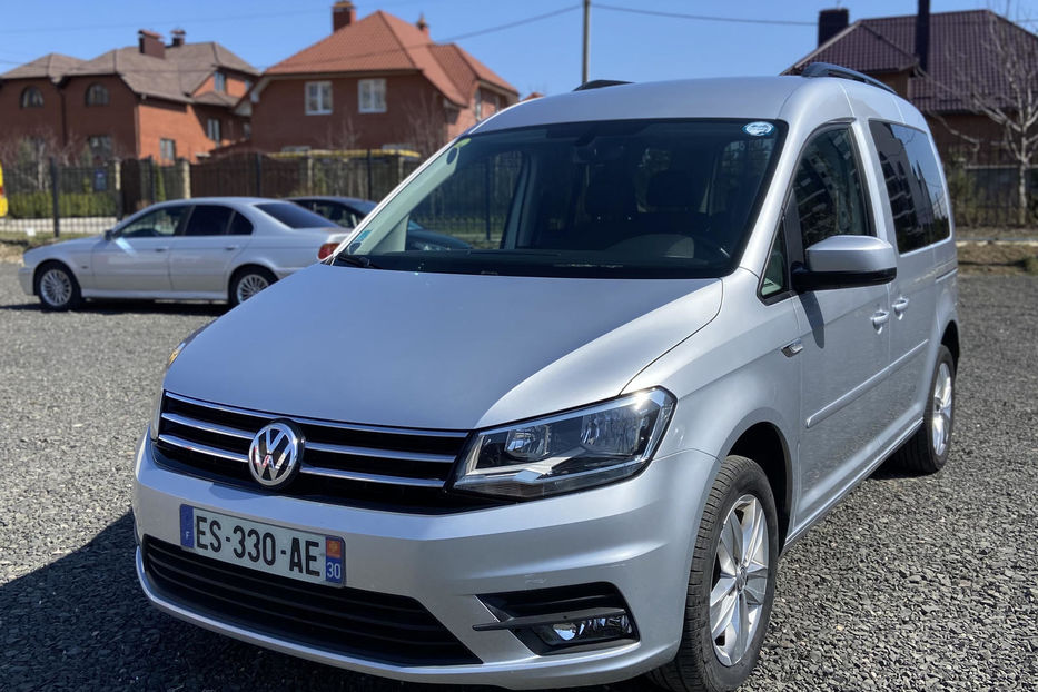 Продам Volkswagen Caddy пасс. 2017 года в Киеве